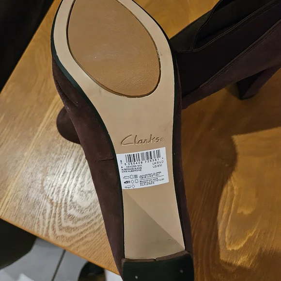 Clarks Kendra Shoes - Picture 4 of 5